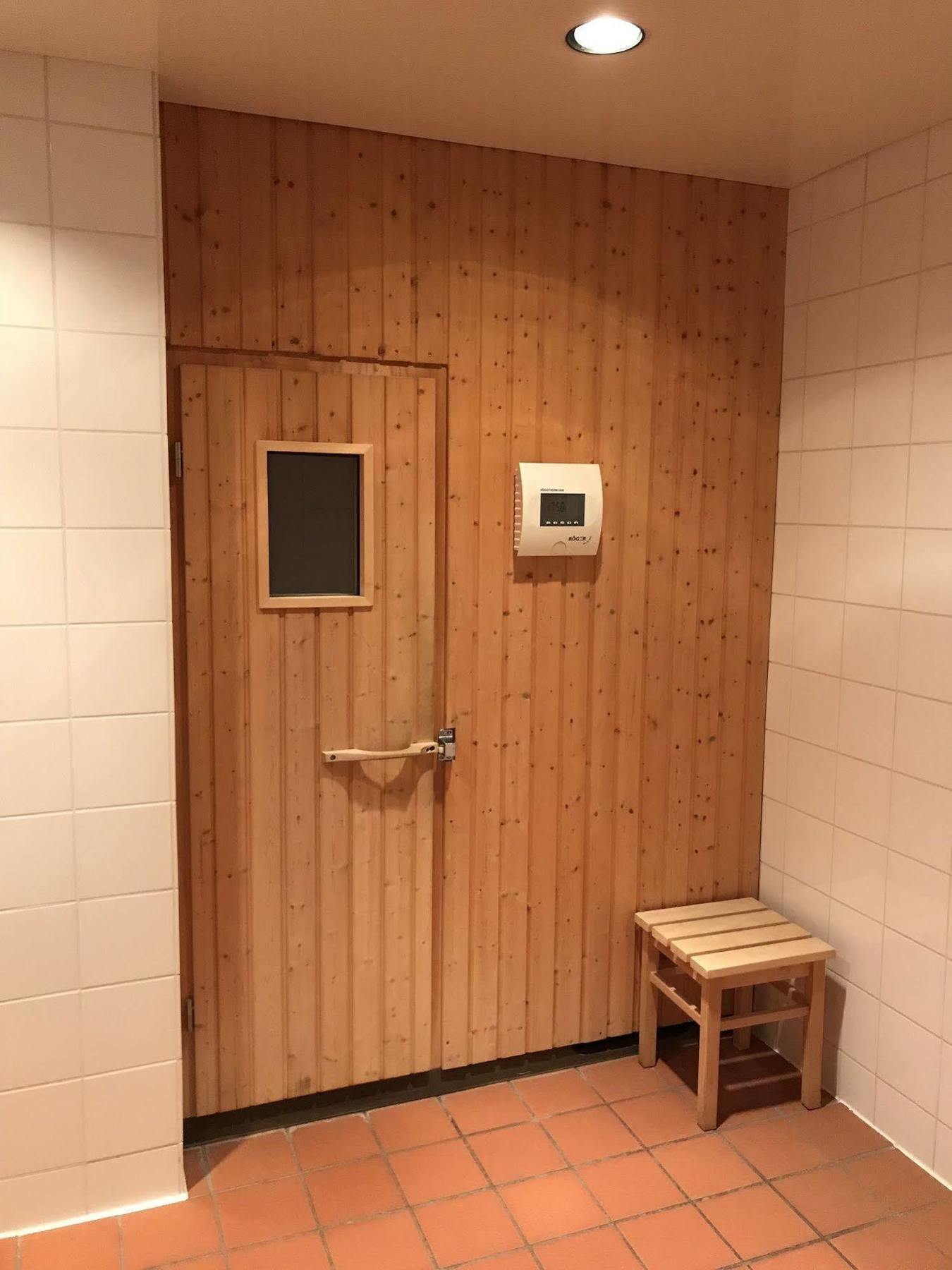 Consulat Des Weins Sankt Martin Exterior foto